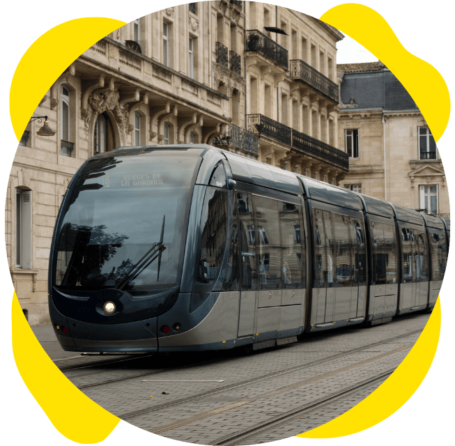 Nettoyage de tramway EDS Groupe Labrenne s'occupe du nettoyage de tramway, d'avions, de bus et de métro en région parisenne.